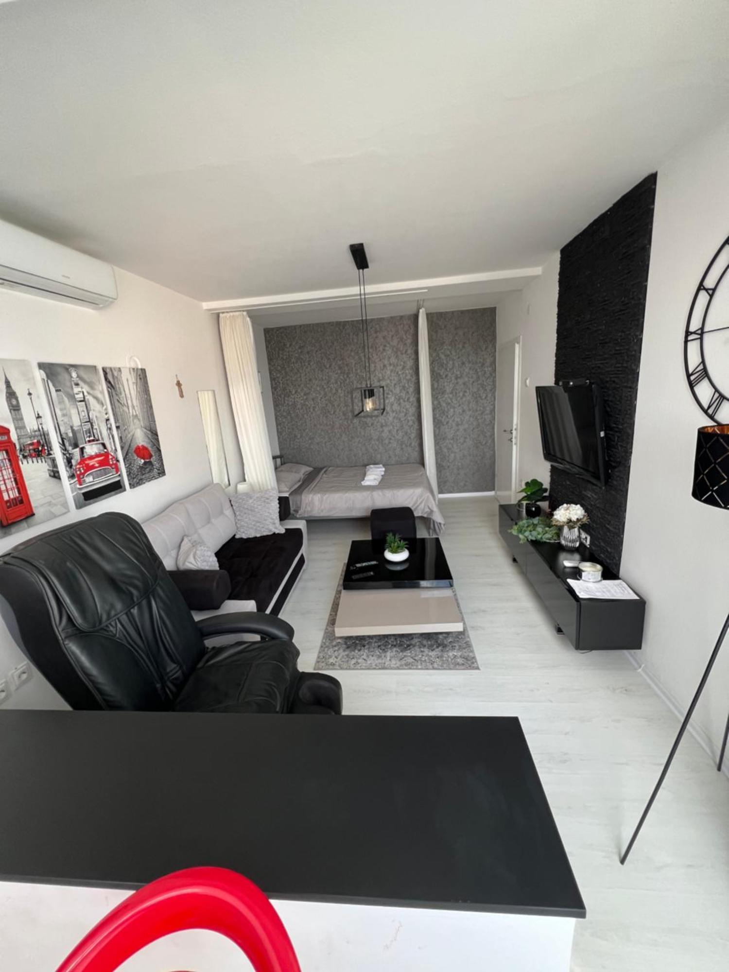Apartman Paola - Massage Chair- 0-24 Self Check In Out- Zupanja Eksteriør bilde